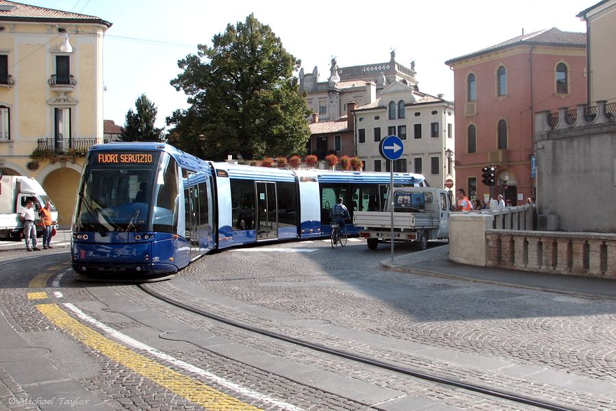 Imagine atasata: Padova.jpg