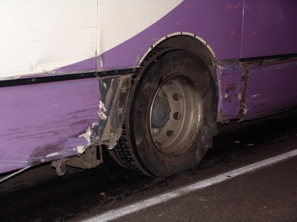 Imagine atasata: accident_descarcerare_troleibuz_complex_timisoara1_31__b.jpg